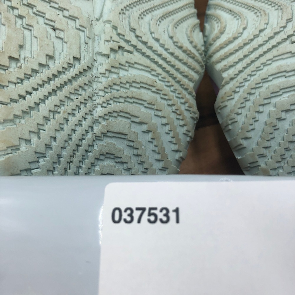 Adidas DON Issue 4 Donovan Mitchell White Multi Basketball Shoes Sneaker Youth 4 - Picture 8 of 8